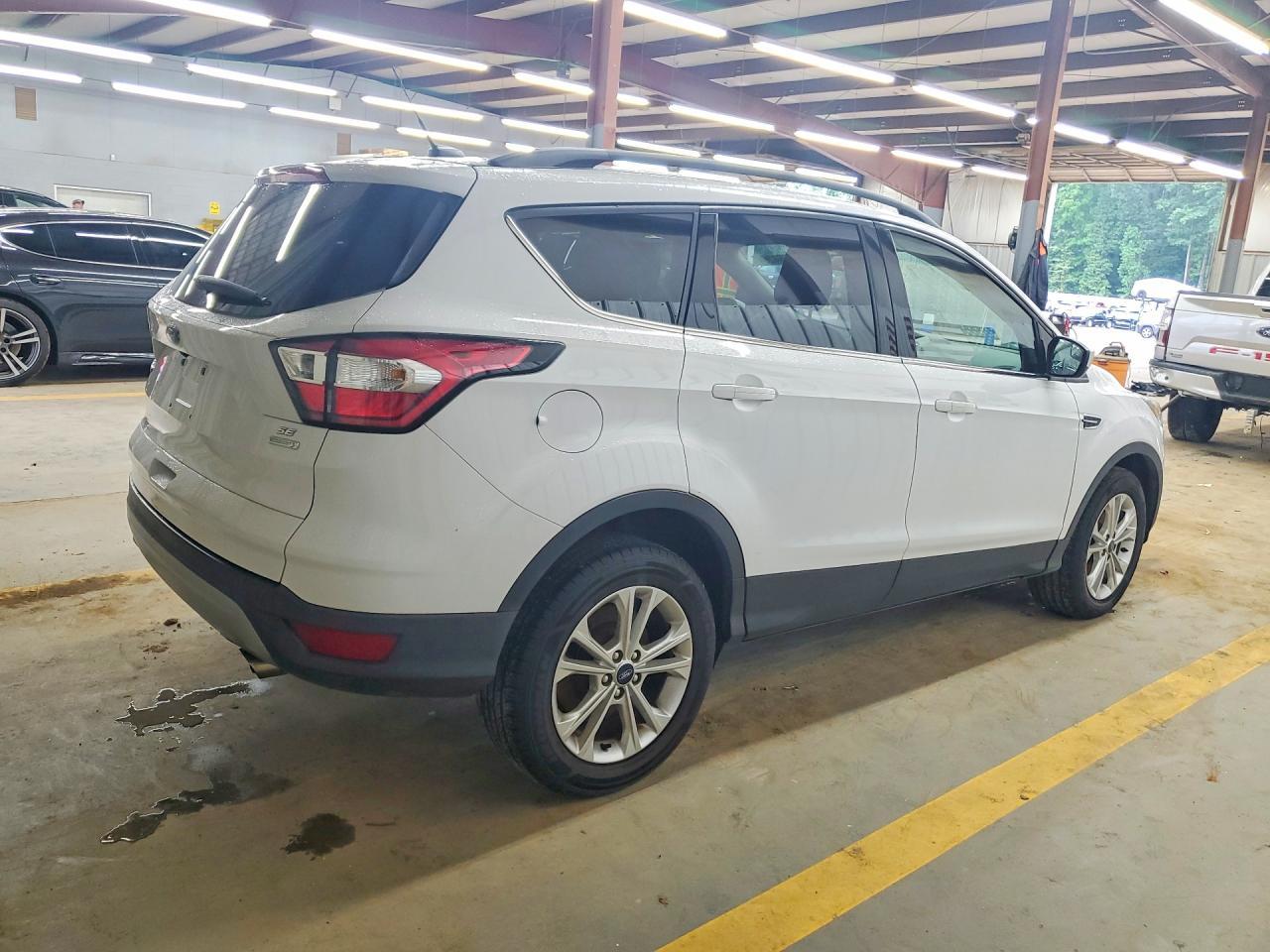 2018 Ford Escape, SE