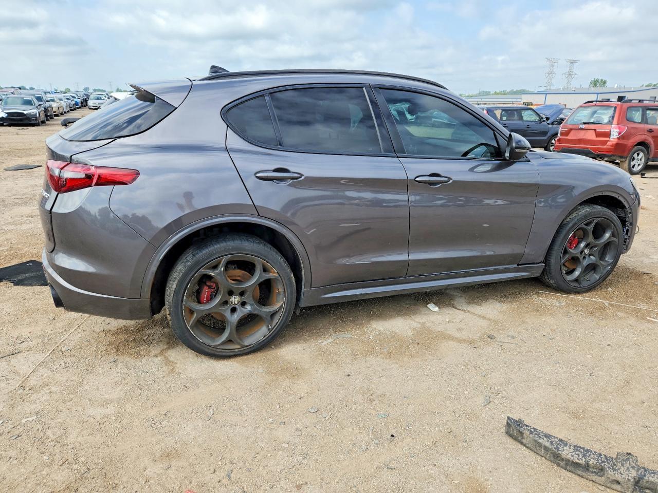 2022 Alfa Romeo Stelvio, Ti/T...
