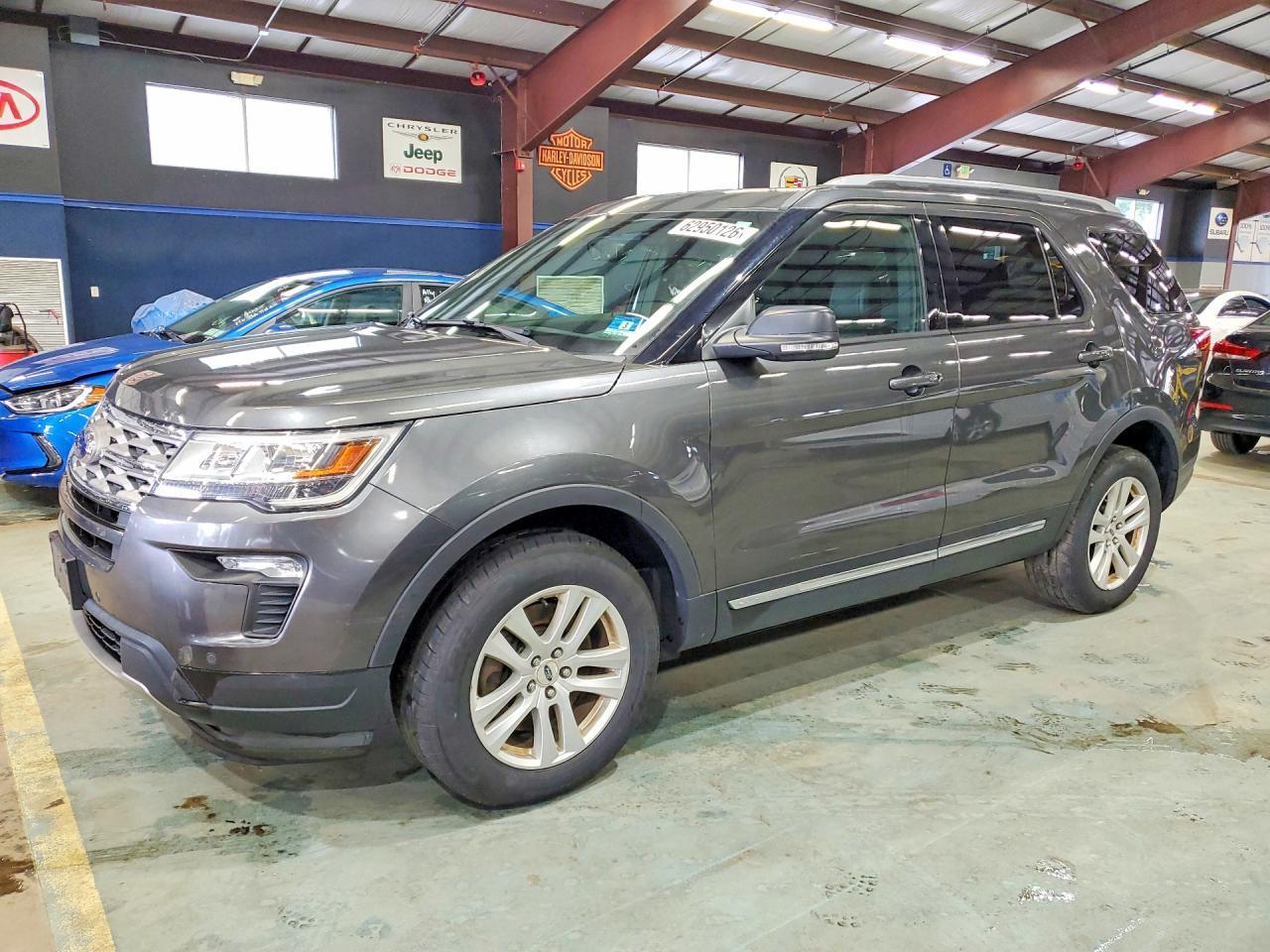 2018 Ford Explorer, Xlt