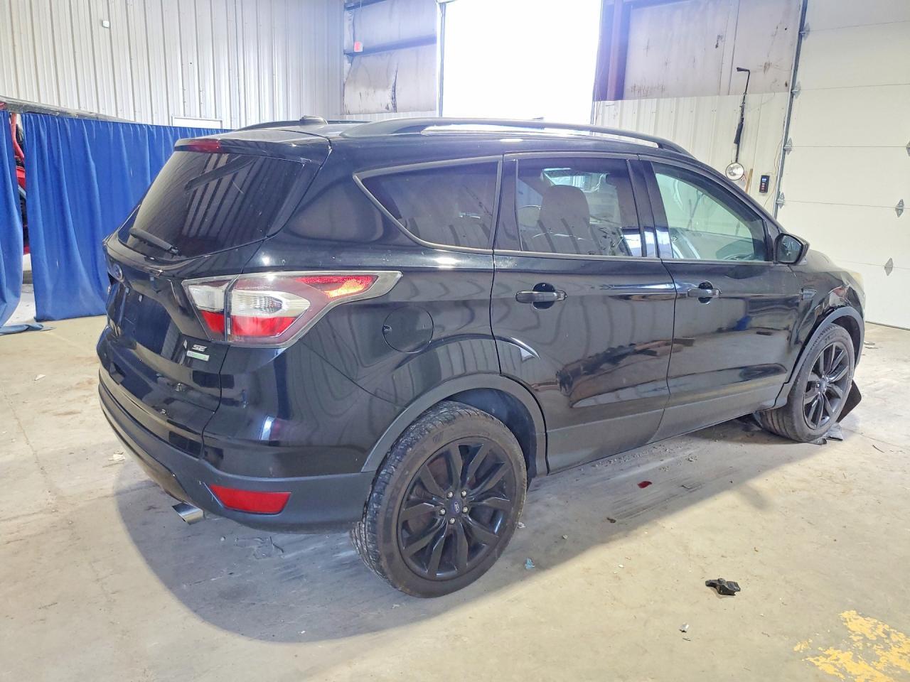 2017 Ford Escape, SE