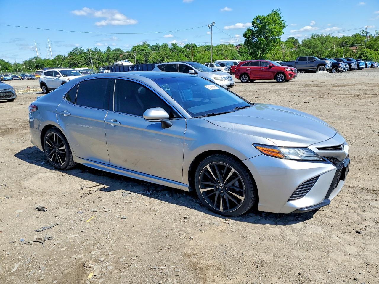 2019 Toyota Camry, Xse