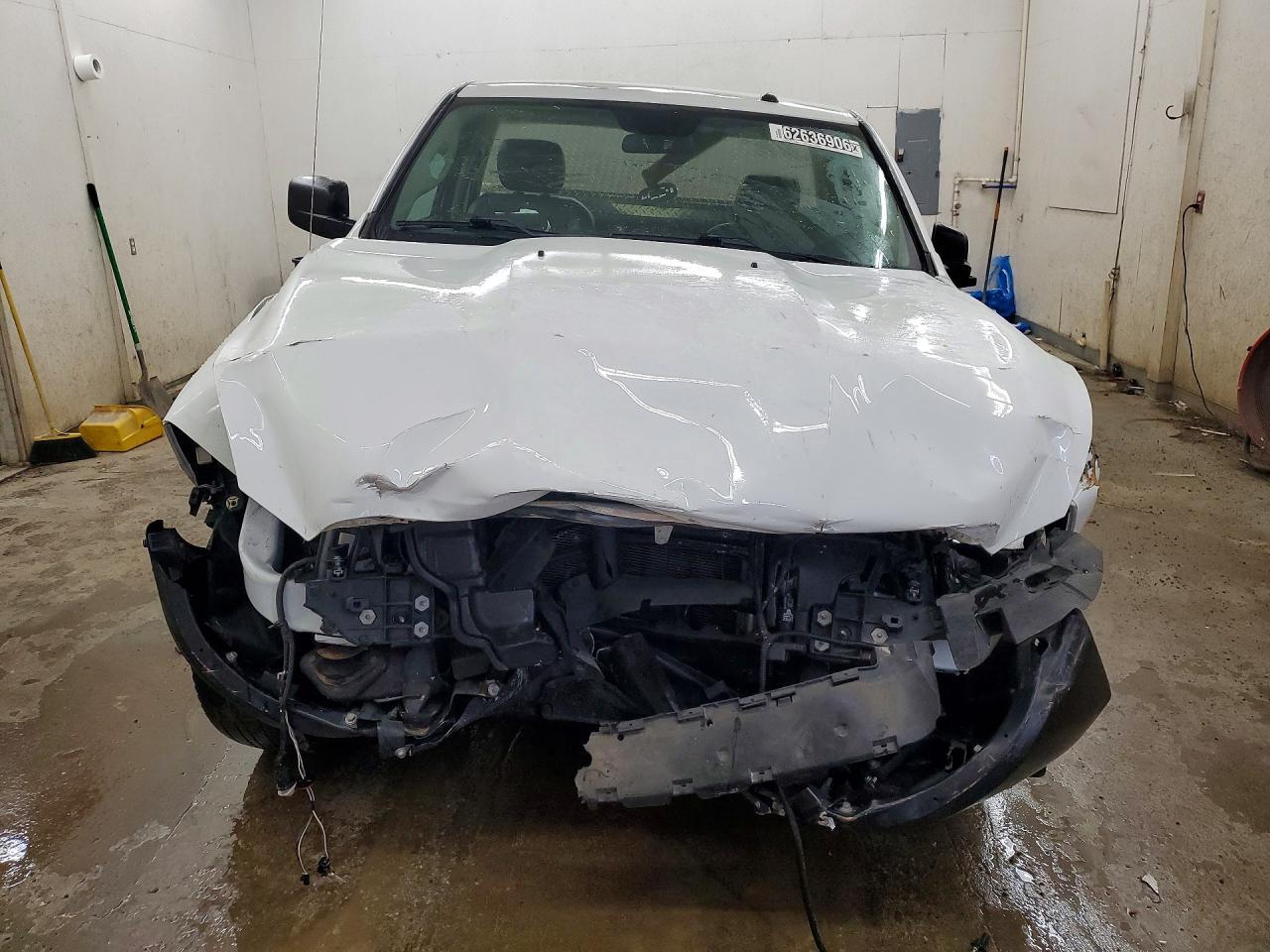 2023 RAM 1500, Tradesman