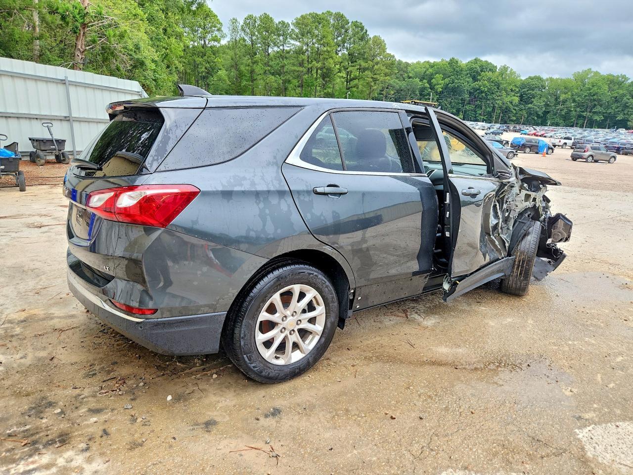 2020 Chevrolet Equinox, LT