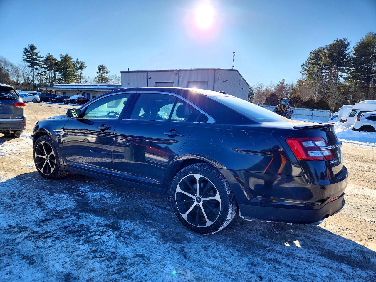 2015 Ford Taurus, Sel