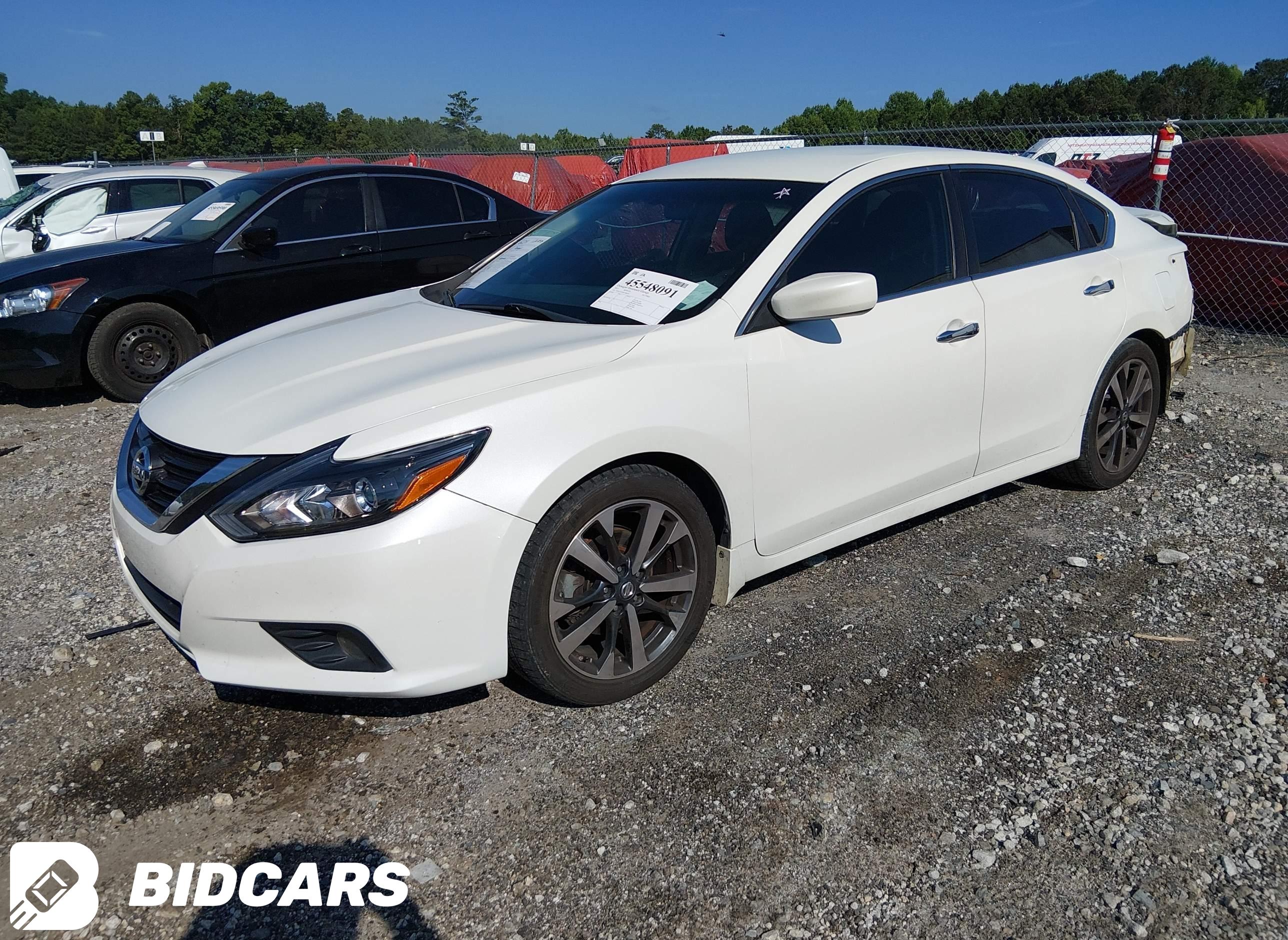 2017 Nissan Altima, 2.5 SR