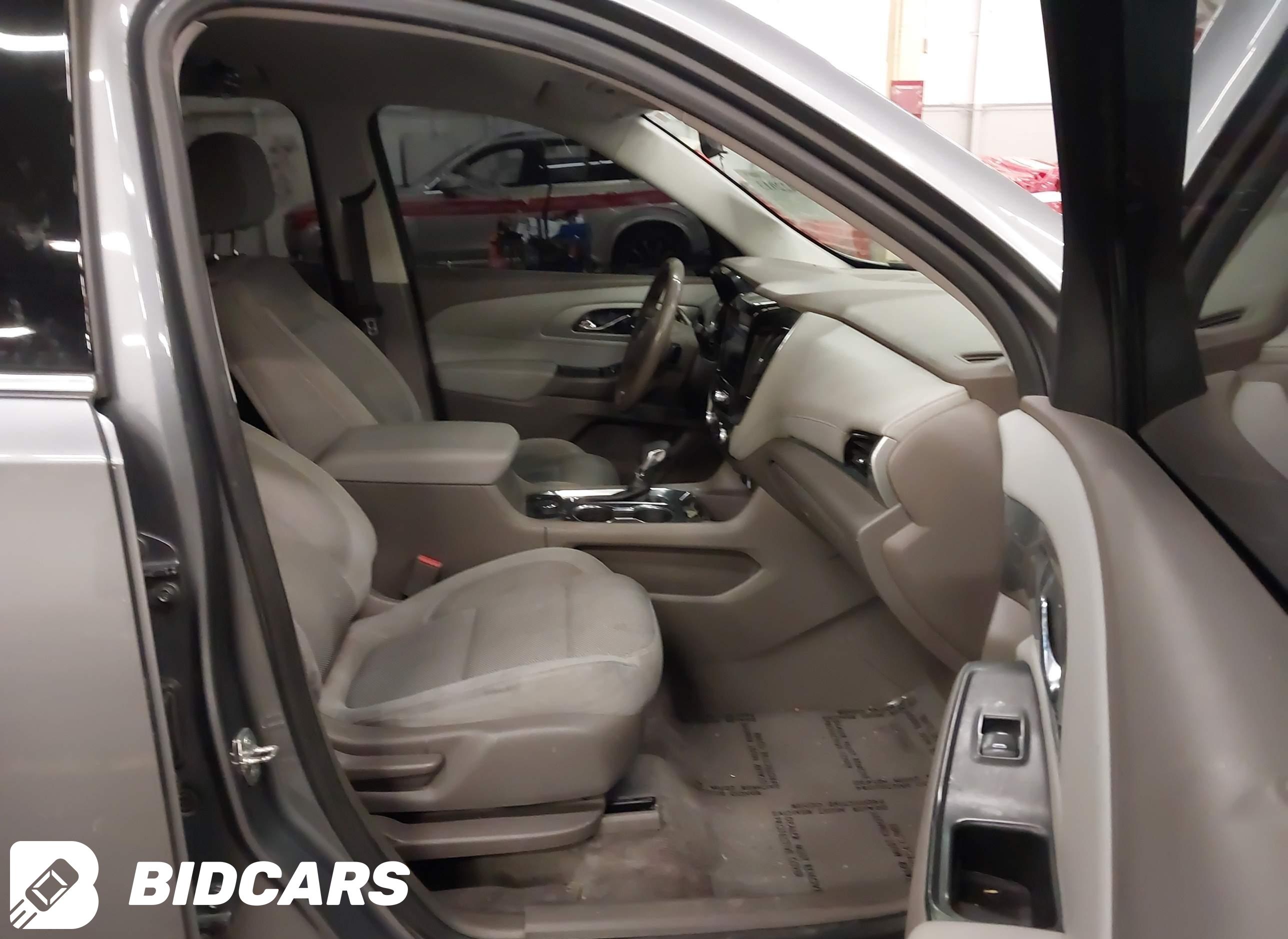 2021 Chevrolet Traverse, Fwd...