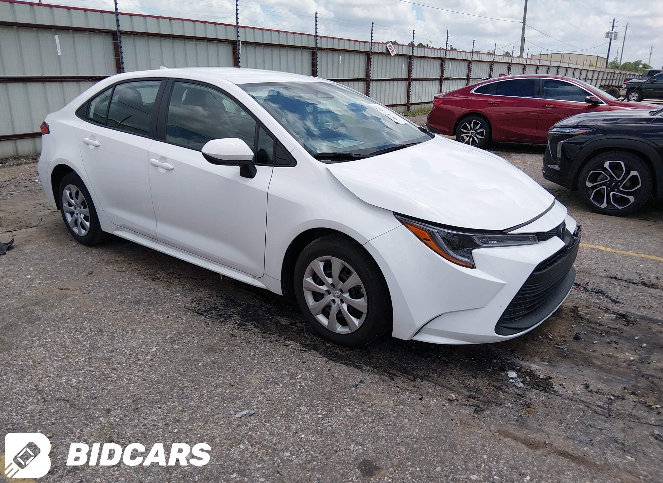 2025 Toyota Corolla, LE