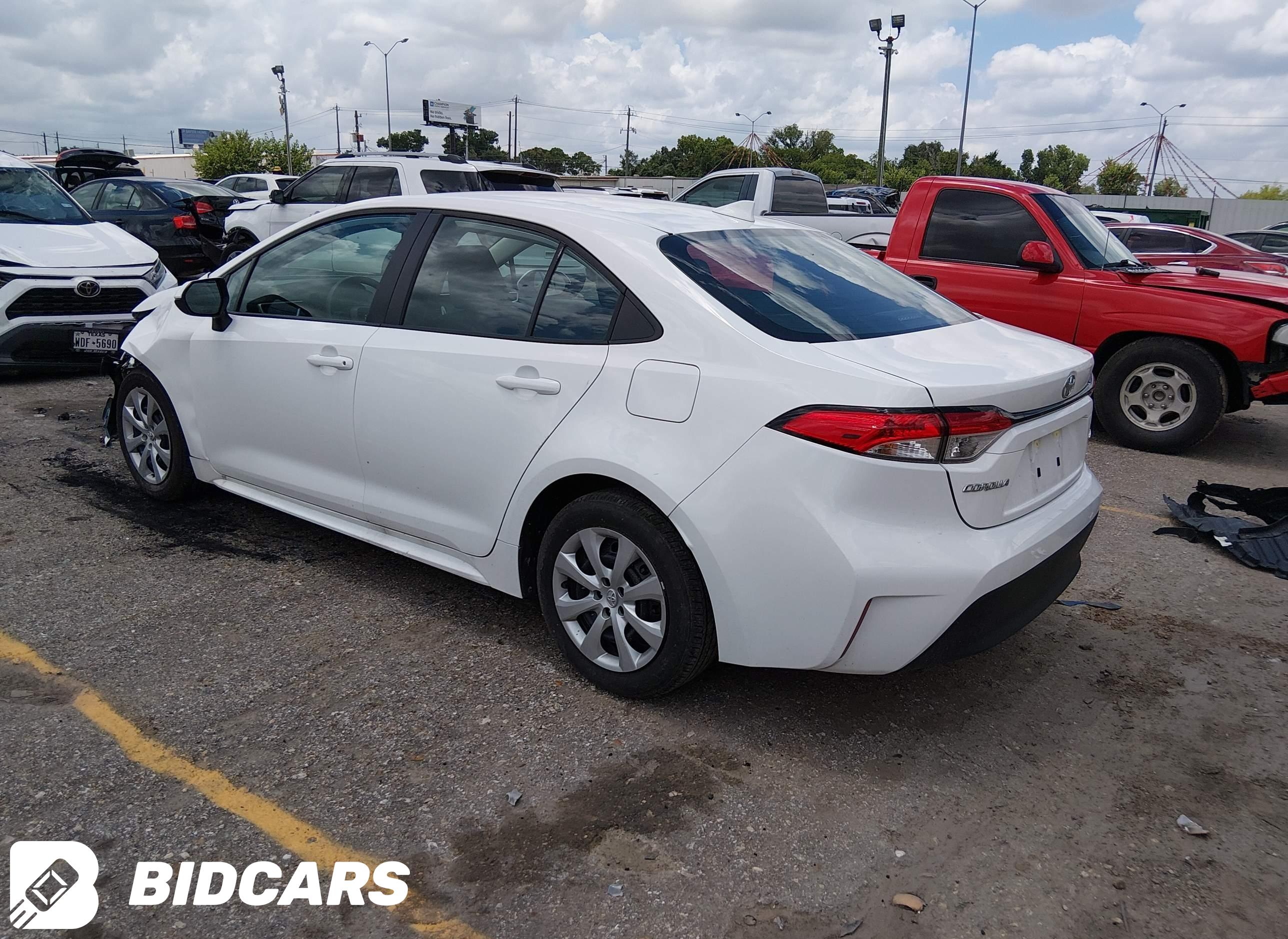 2025 Toyota Corolla, LE