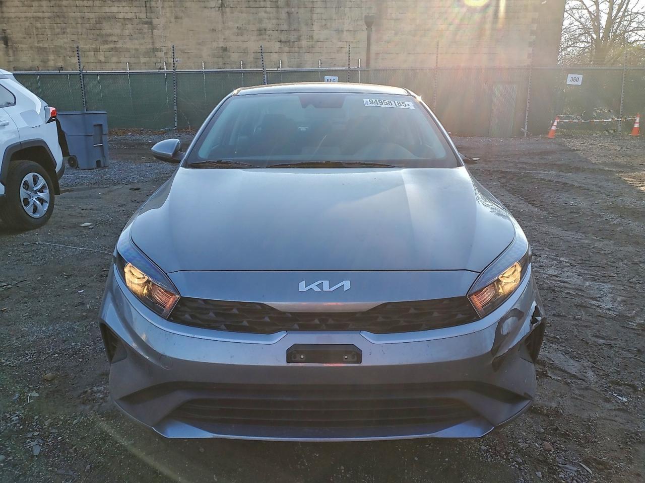 2023 KIA Forte, Lxs