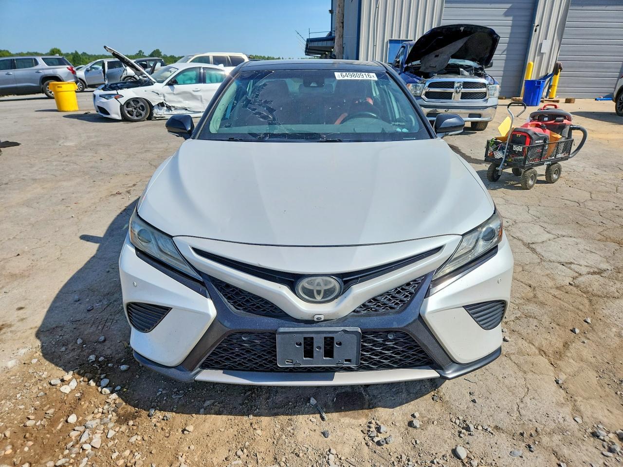 2019 Toyota Camry, Xse