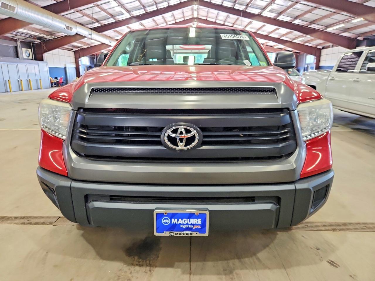 2017 Toyota Tundra, SR