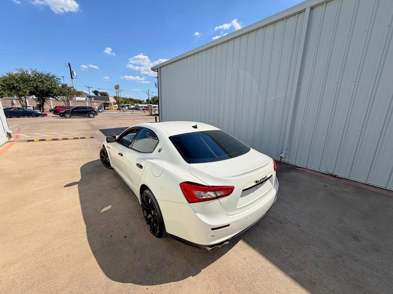 2015 Maserati Ghibli
