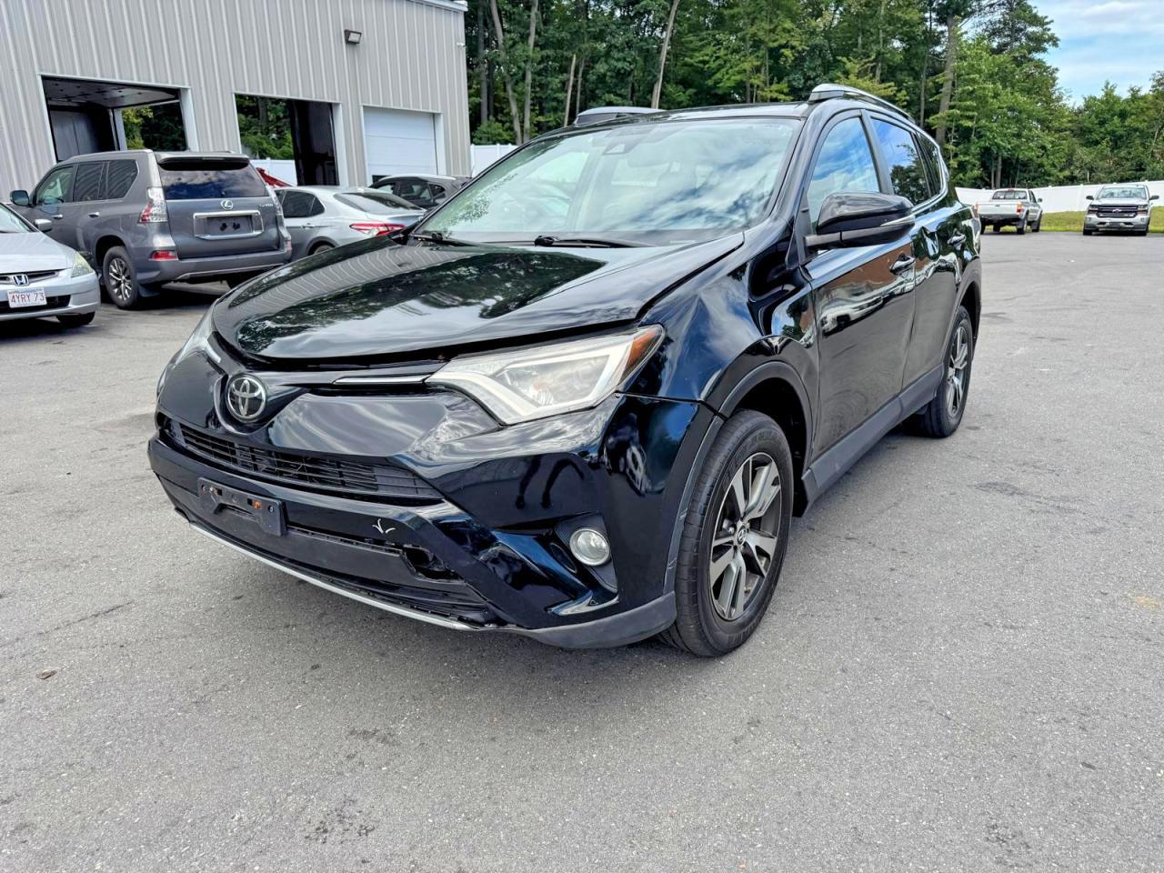 2018 Toyota RAV4, Xle