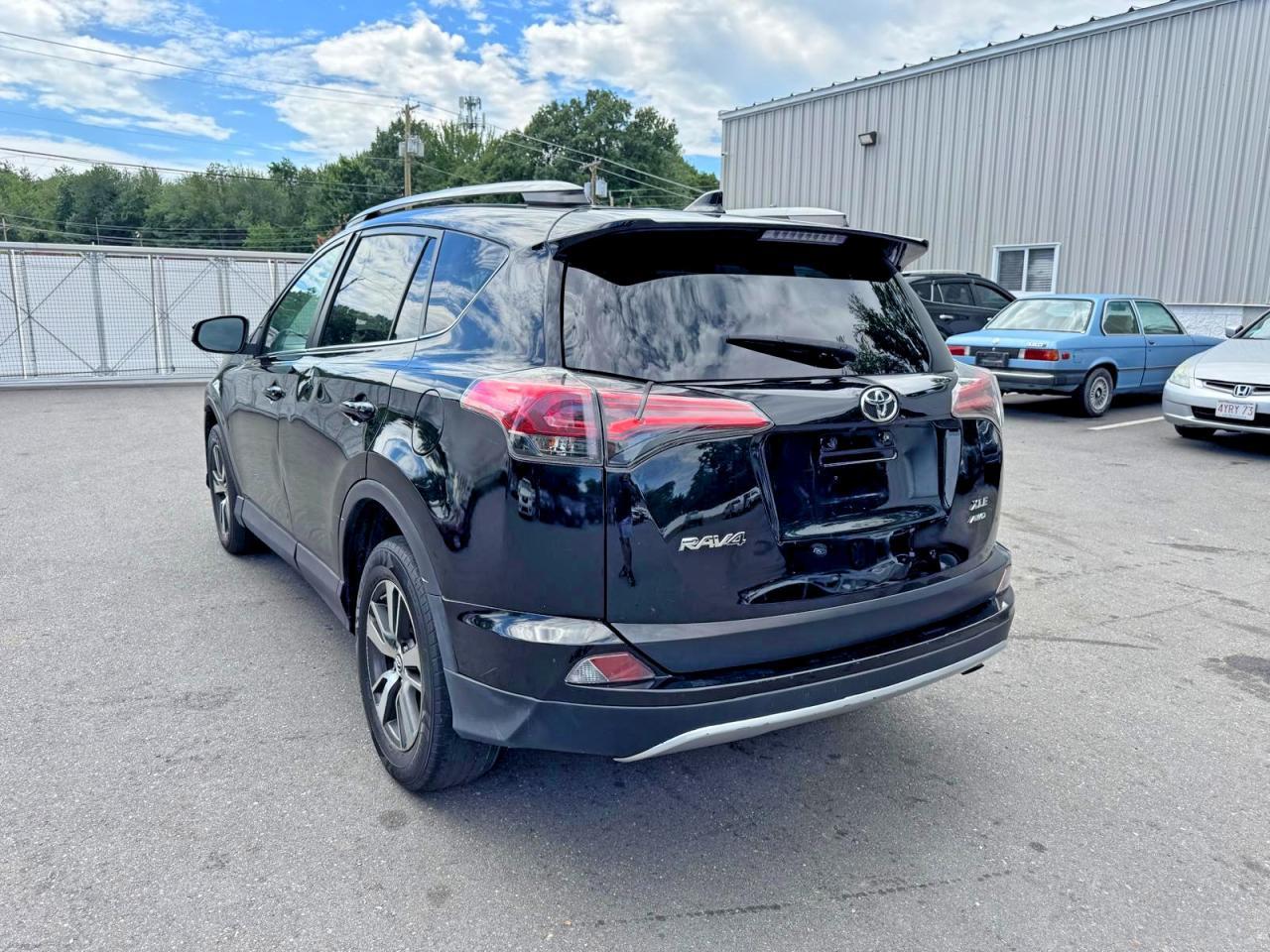 2018 Toyota RAV4, Xle