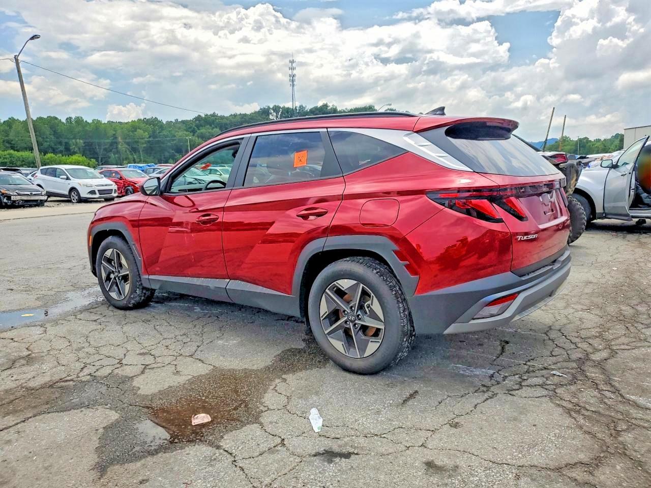 2026 Hyundai Tucson, Sel
