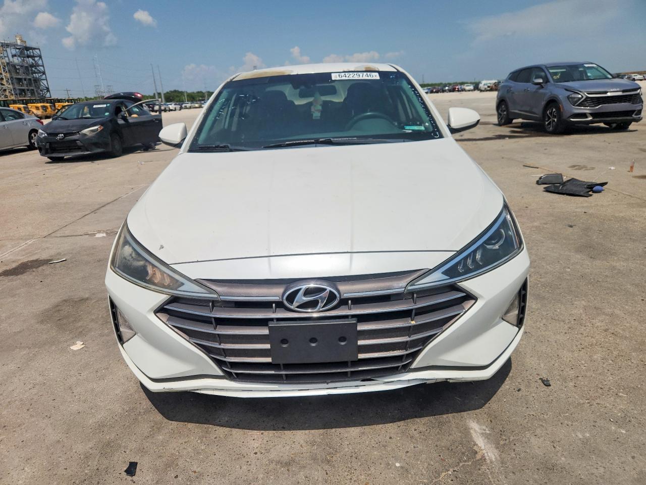 2019 Hyundai Elantra, Sel