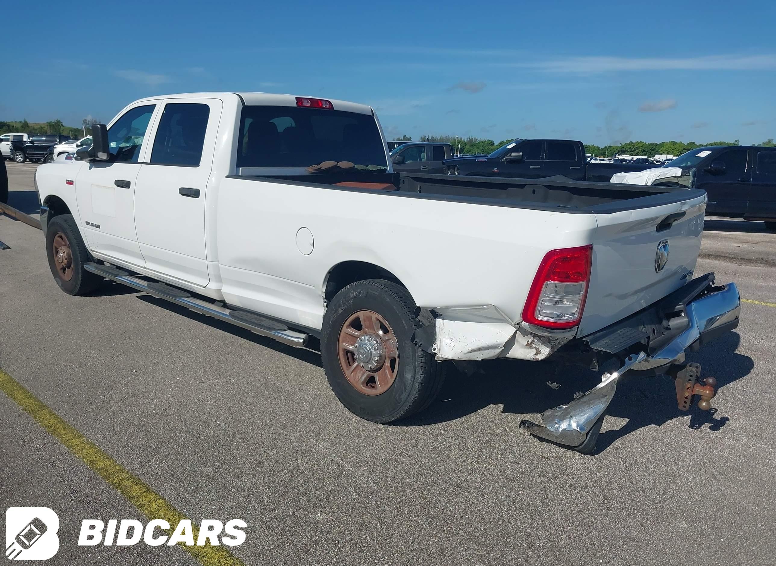 2019 RAM 2500, Tradesman  4X4...