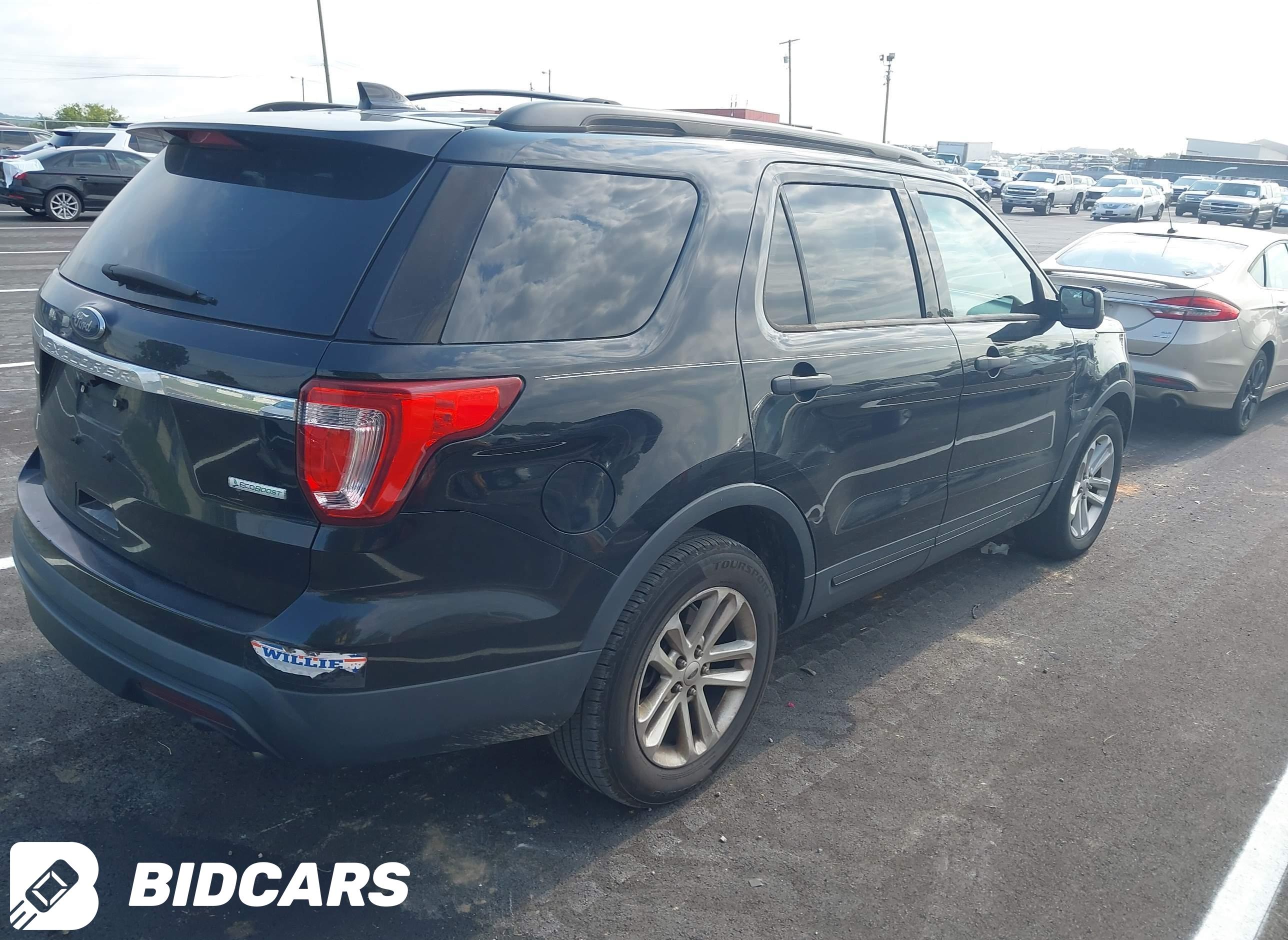 2016 Ford Explorer