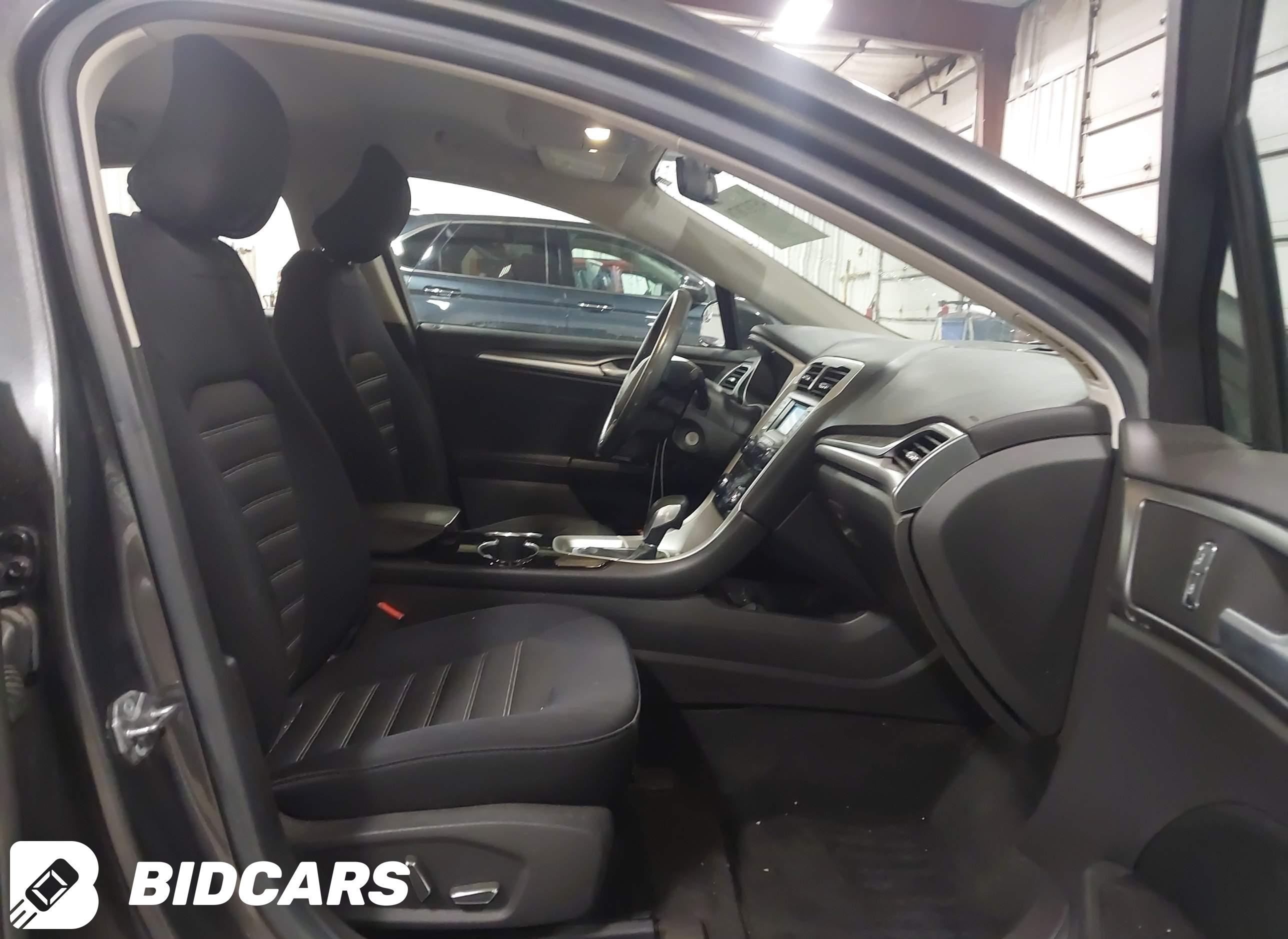 2015 Ford Fusion, SE