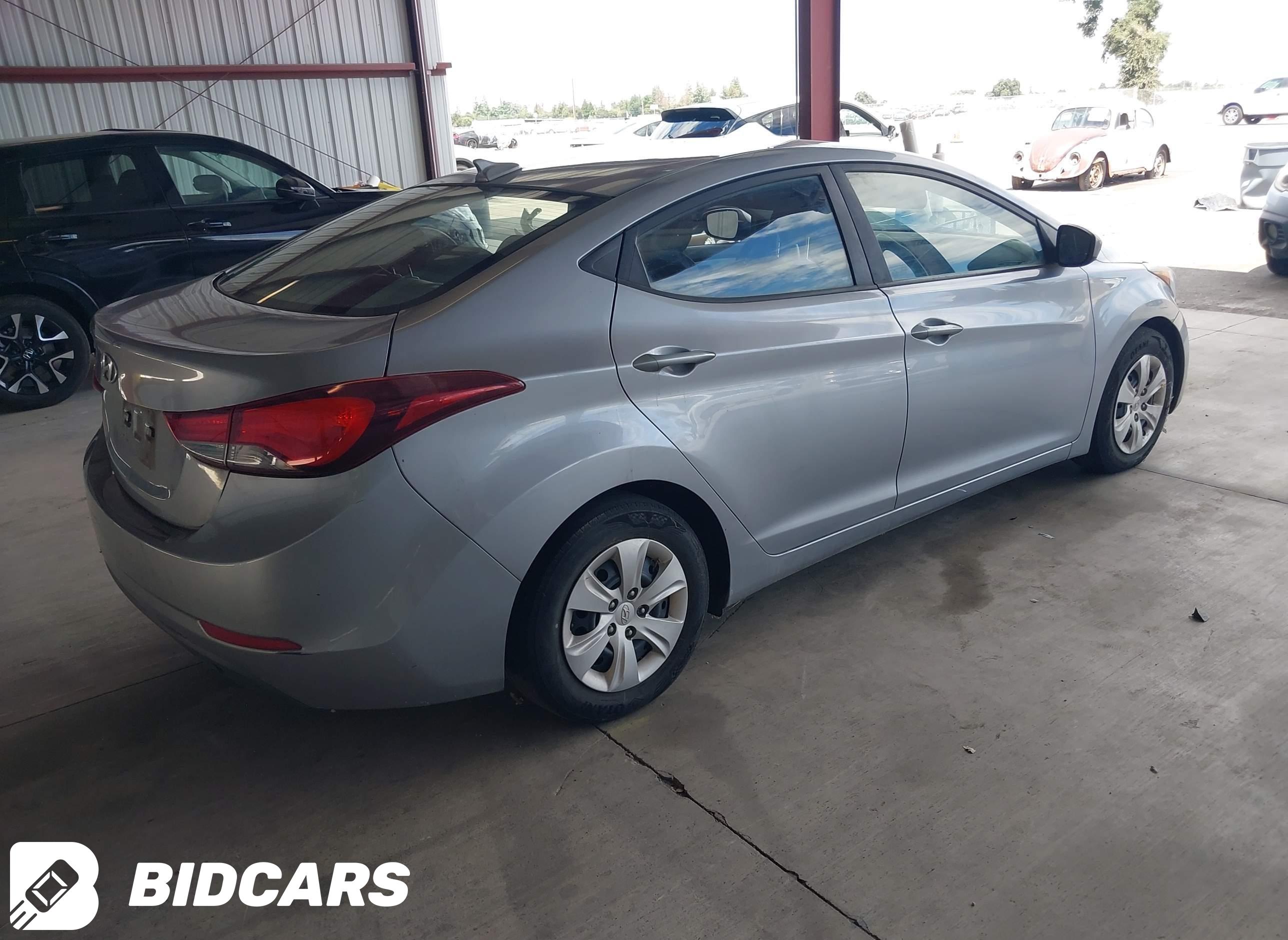 2016 Hyundai Elantra, SE