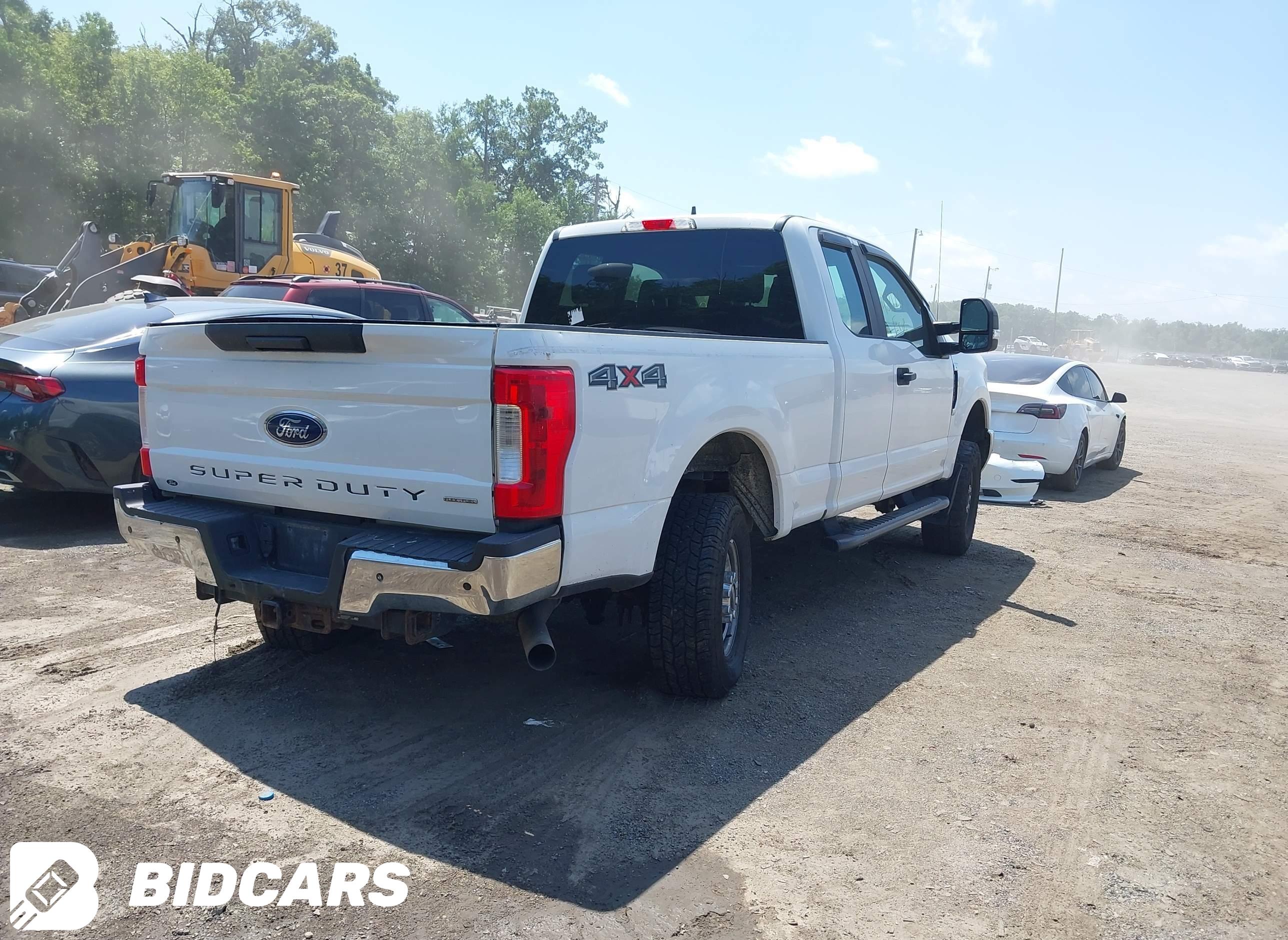 2017 Ford F-250, XL