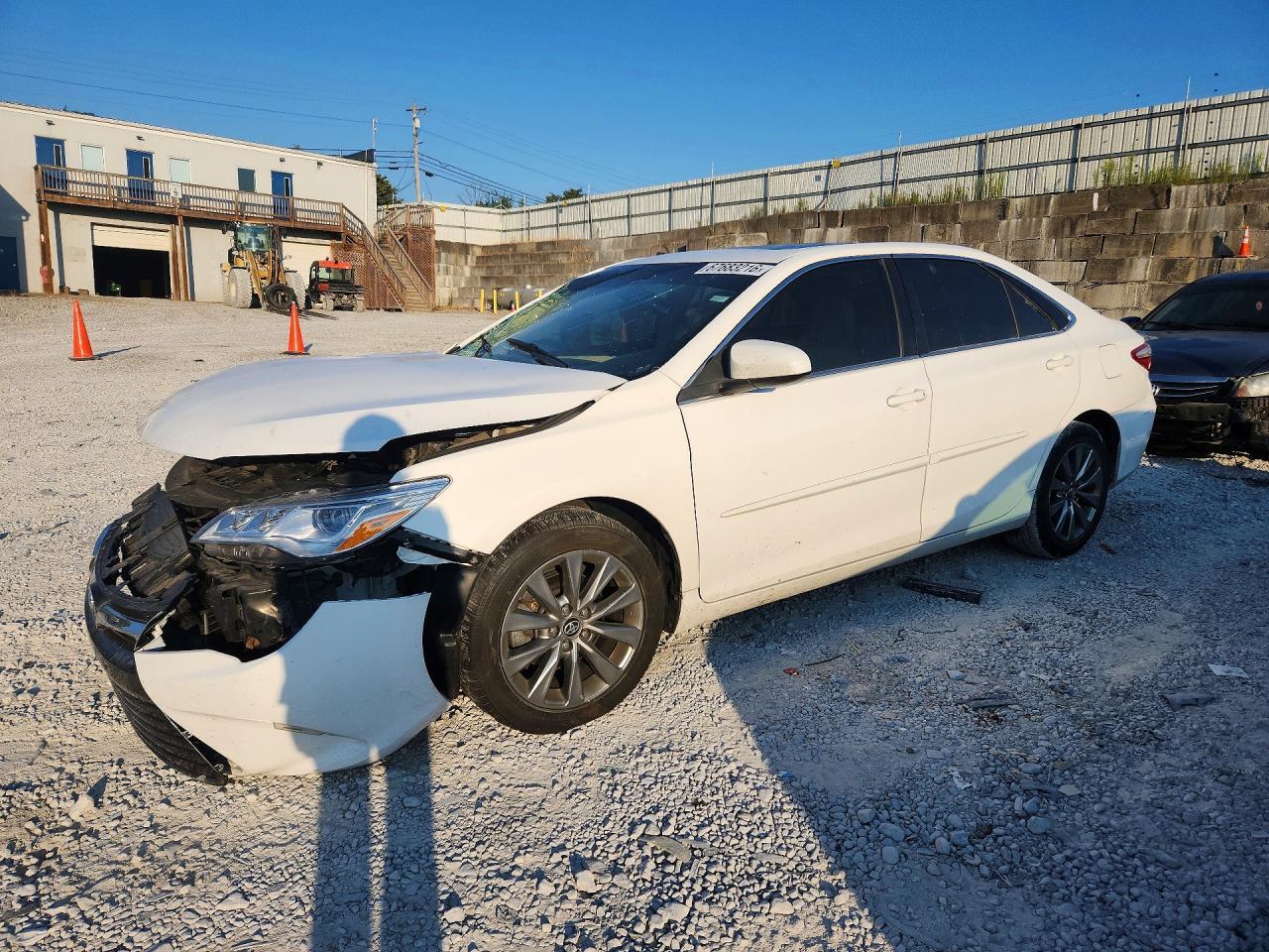 2017 Toyota Camry, Xle V6