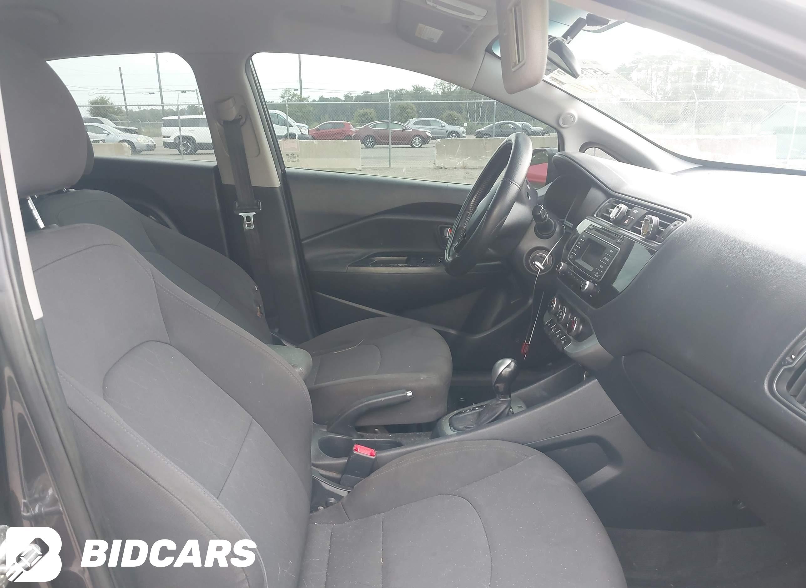 2016 KIA Rio, EX
