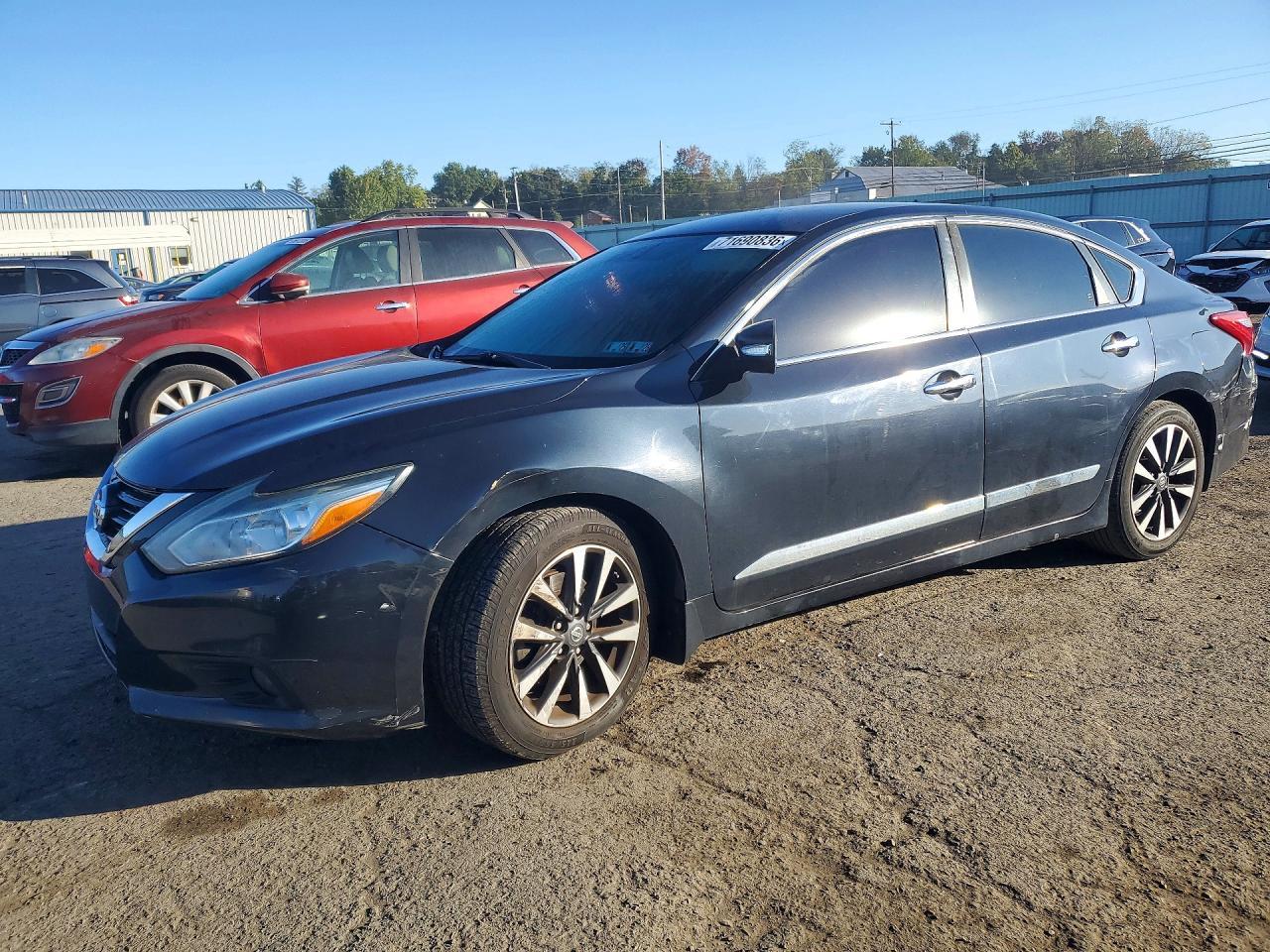 2016 Nissan Altima, 2.5 SV