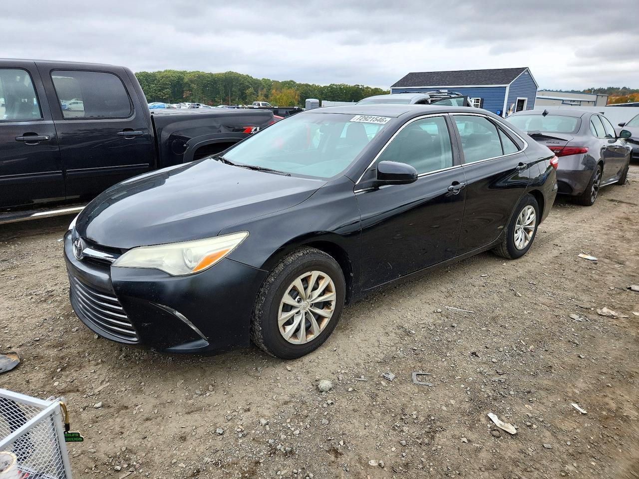 2015 Toyota Camry, LE