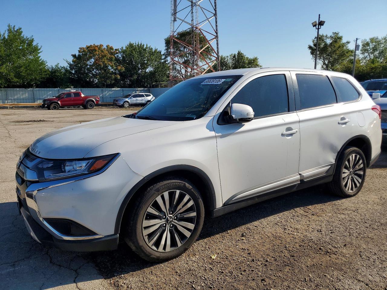 2019 Mitsubishi Outlander, SE