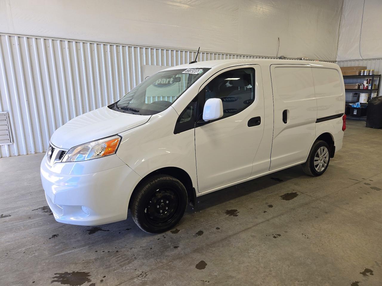 2021 Nissan NV, 200