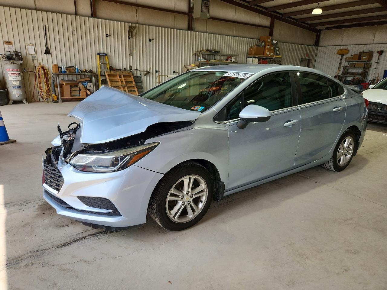 2017 Chevrolet Cruze, LT