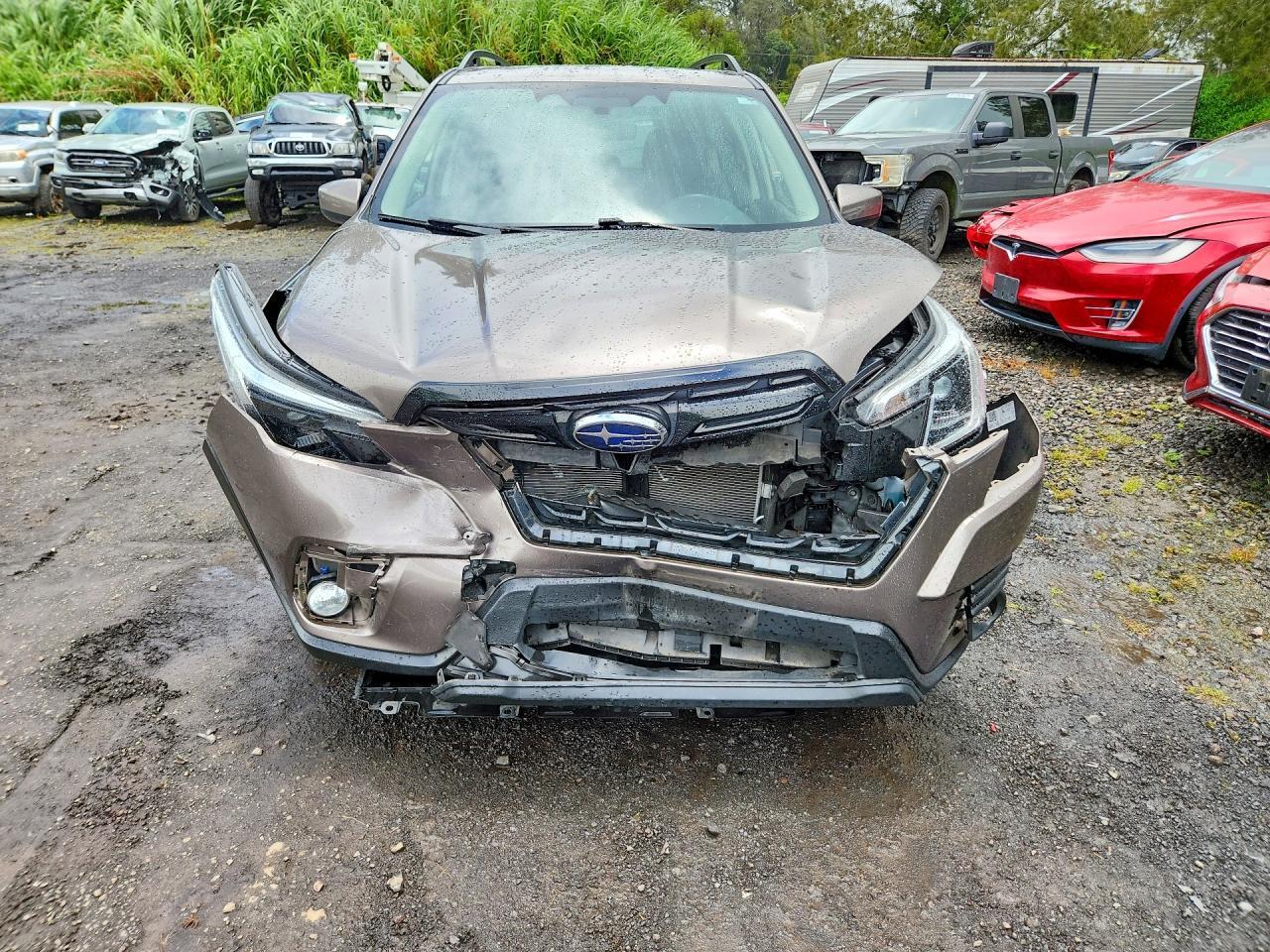 2022 Subaru Forester, Premium