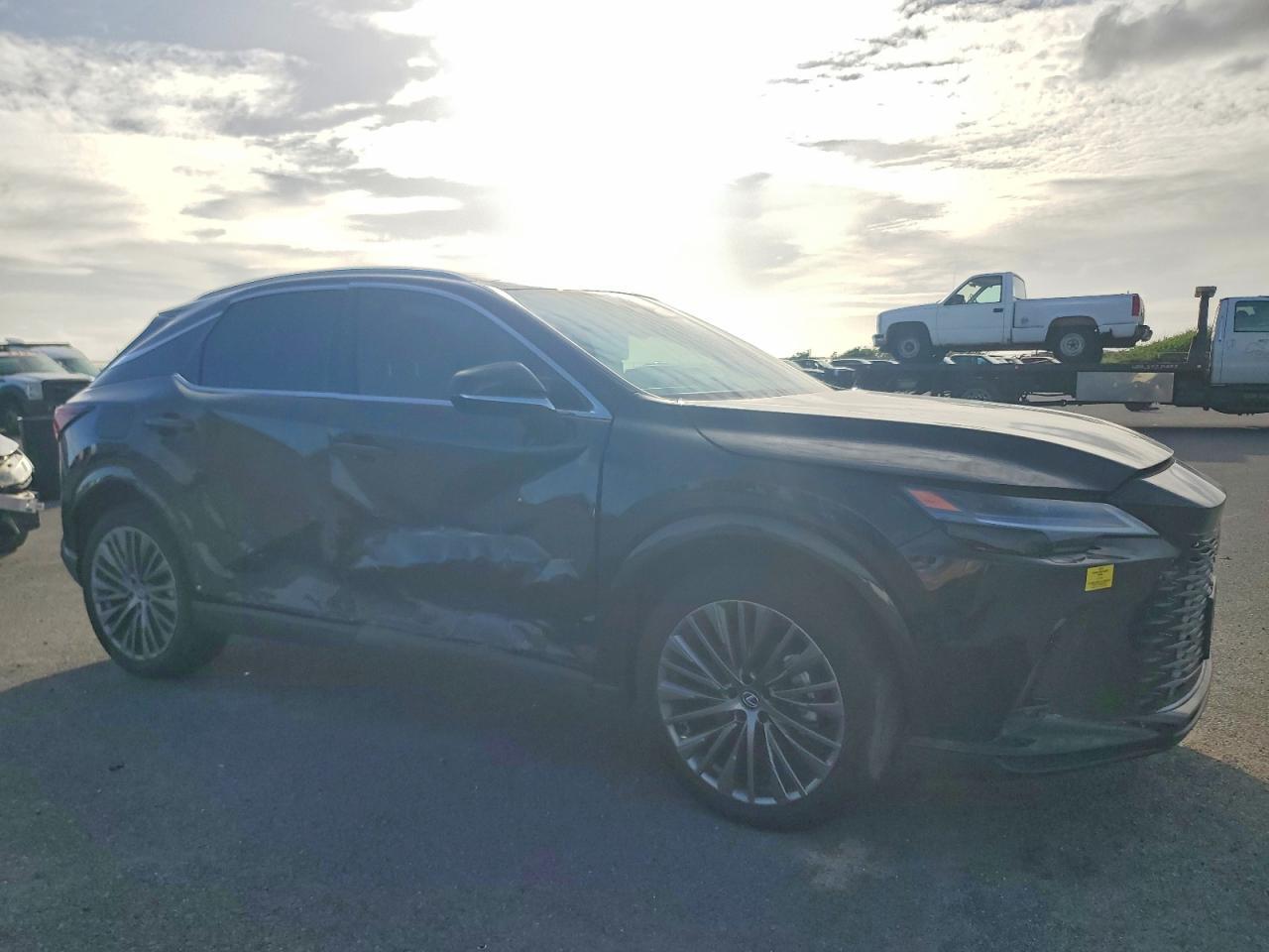 2025 Lexus RX, 450H+ Luxury