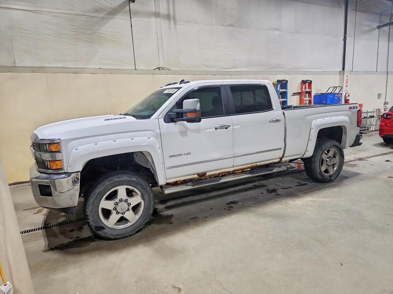 2015 Chevrolet Silverado, K25...
