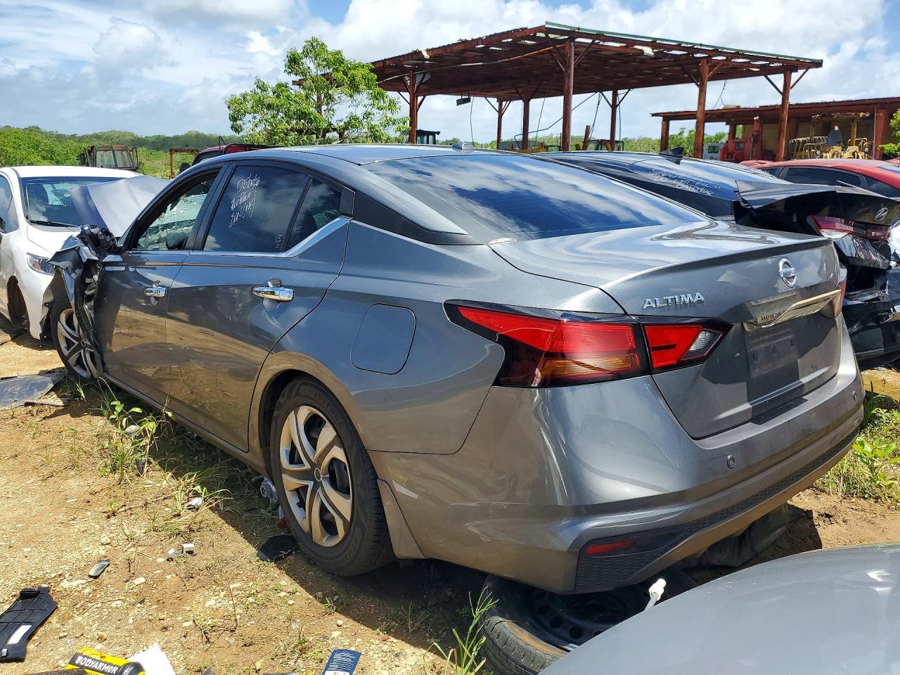 2019 Nissan Altima, S