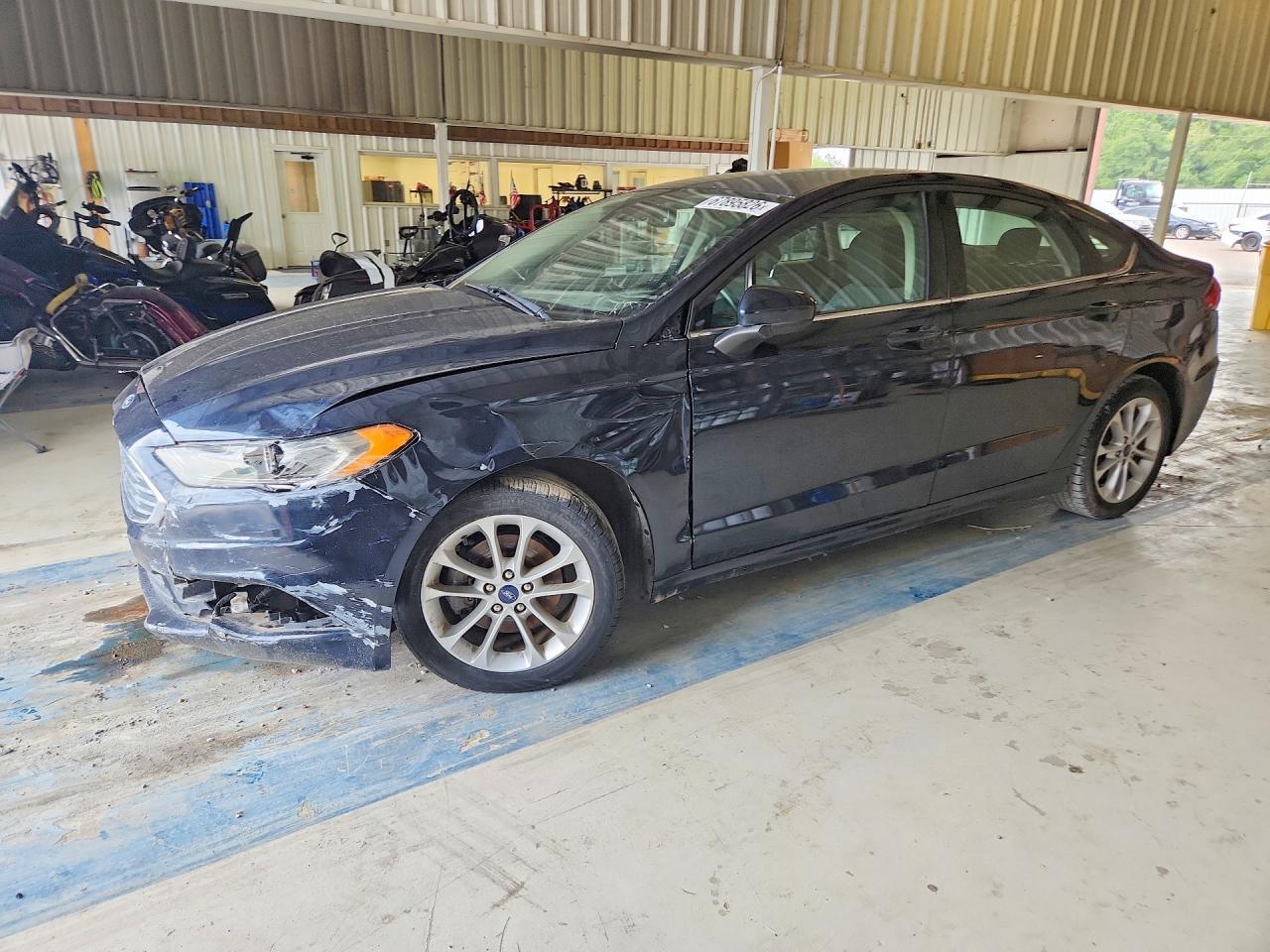 2020 Ford Fusion, SE