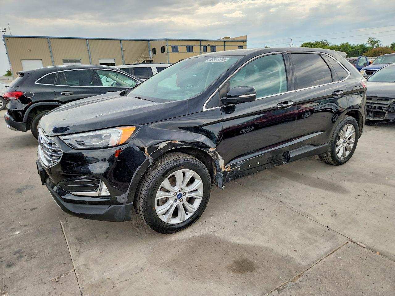 2022 Ford Edge, Titanium