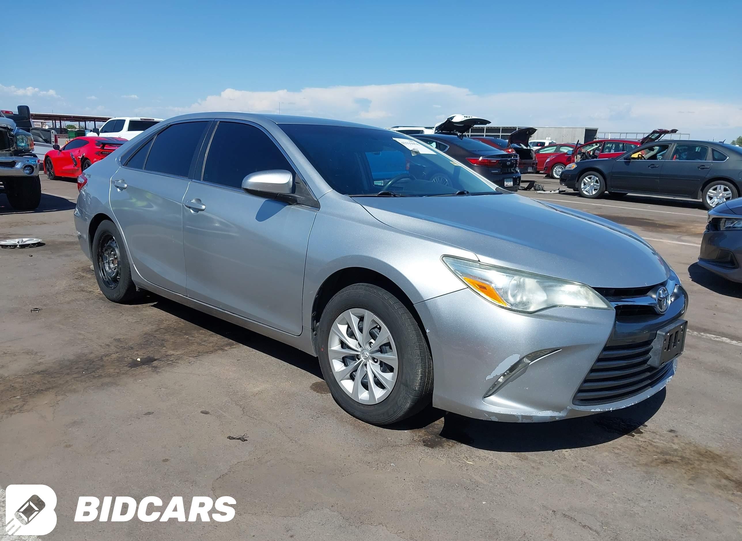 2015 Toyota Camry, LE