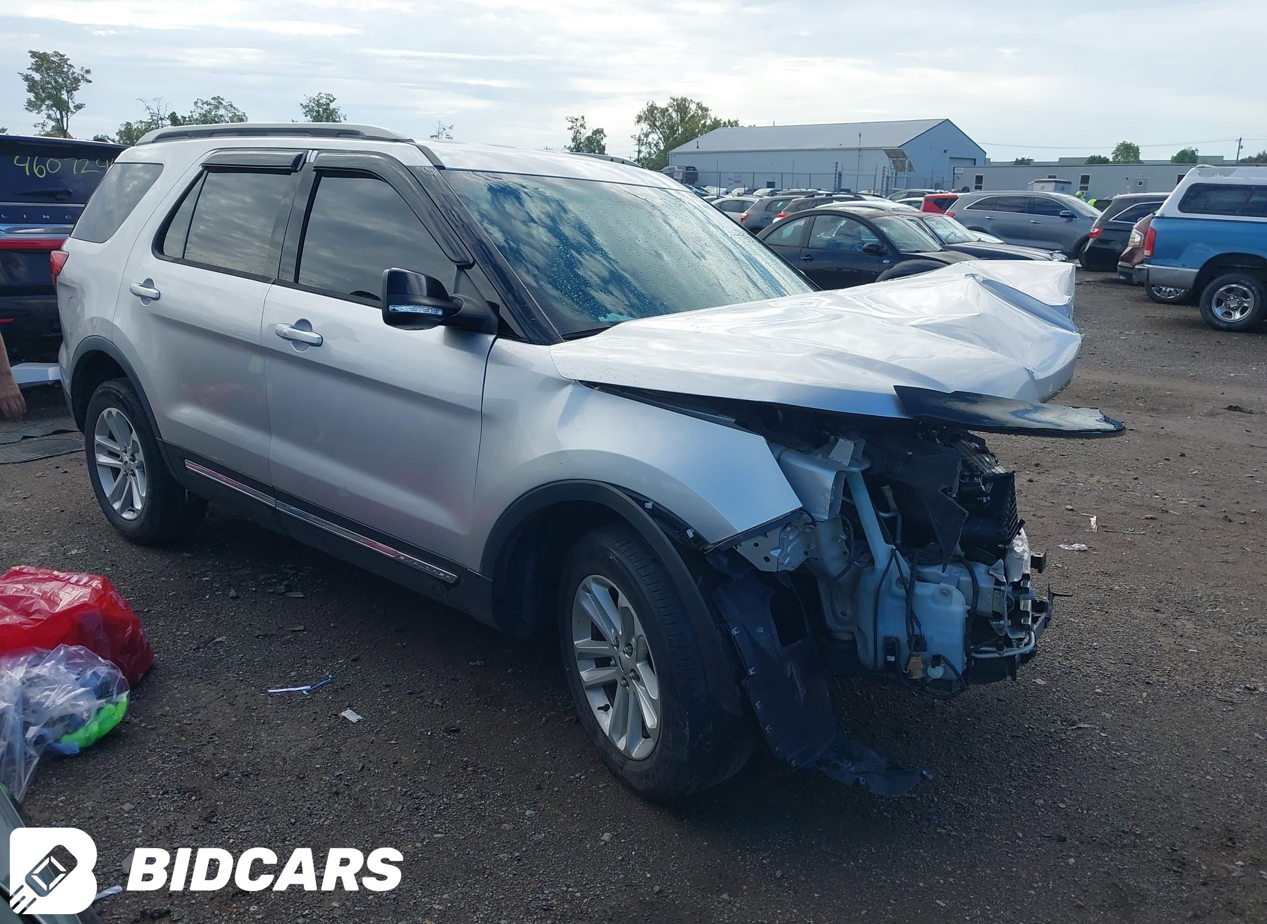2016 Ford Explorer, Xlt