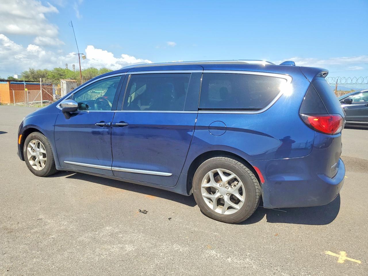 2018 Chrysler Pacifica, Limited
