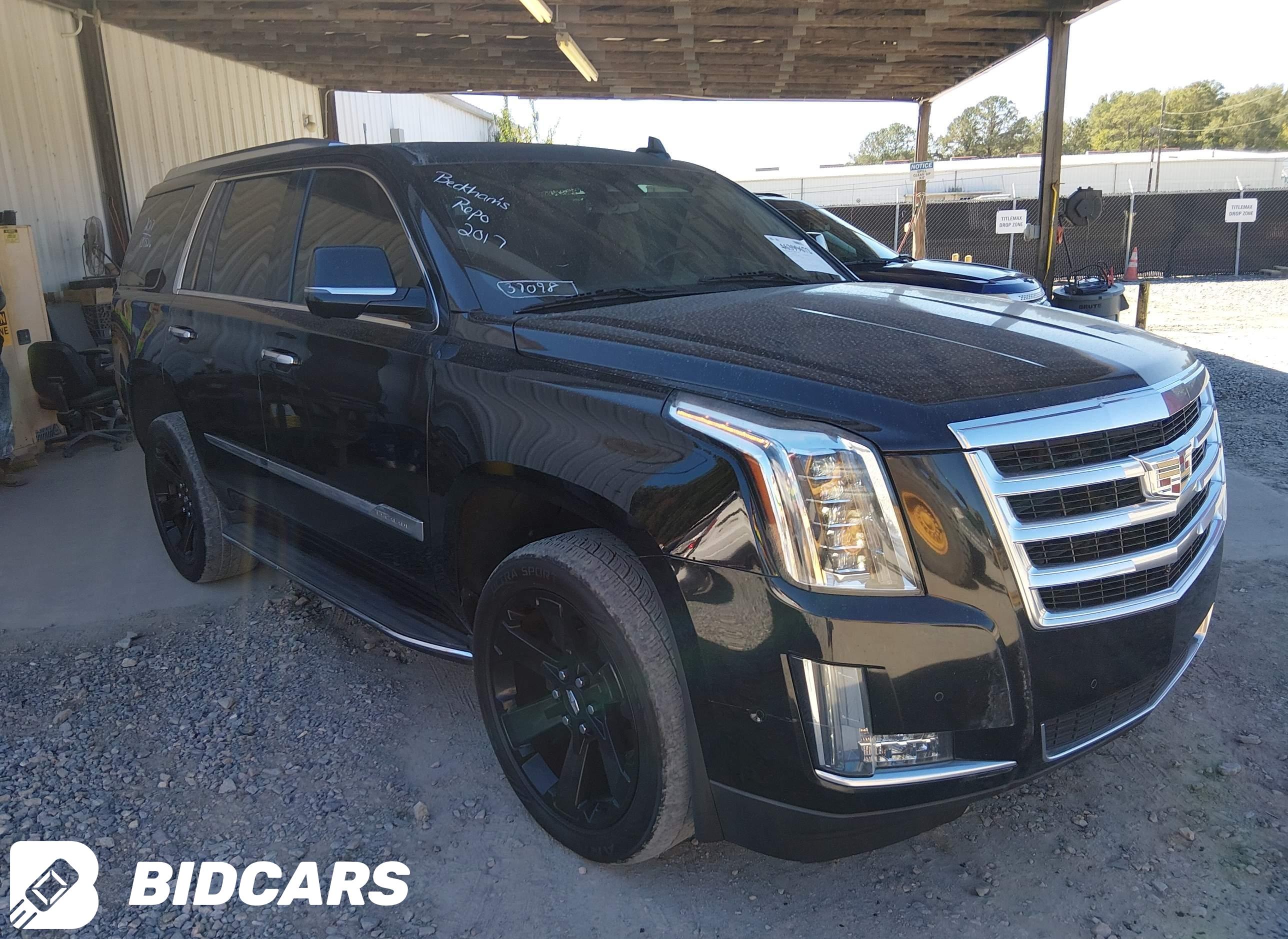 2017 Cadillac Escalade, Luxury