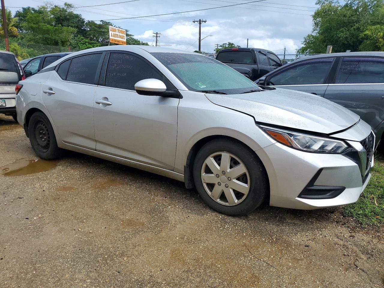 2022 Nissan Sentra, S