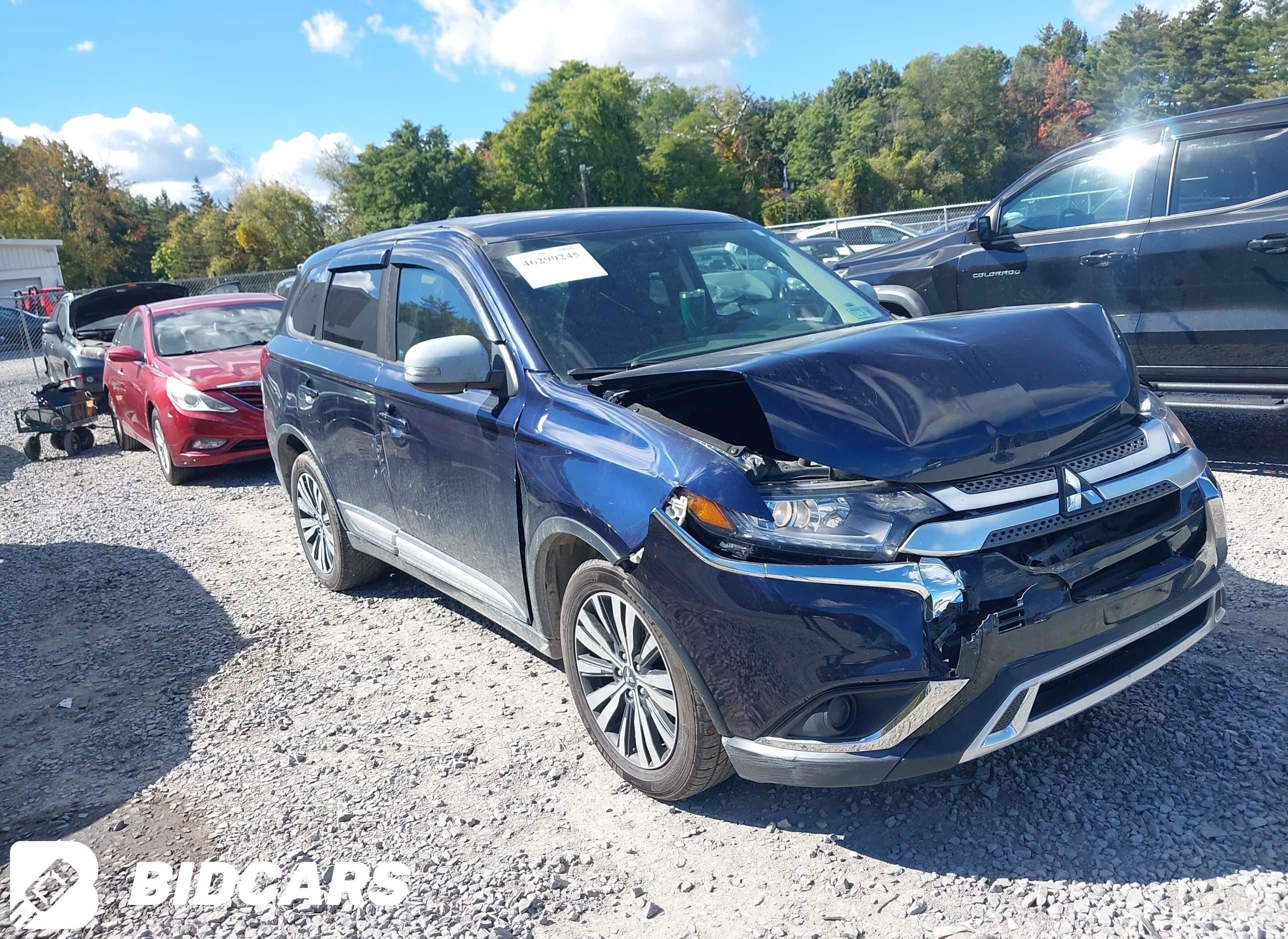 2019 Mitsubishi Outlander, ES