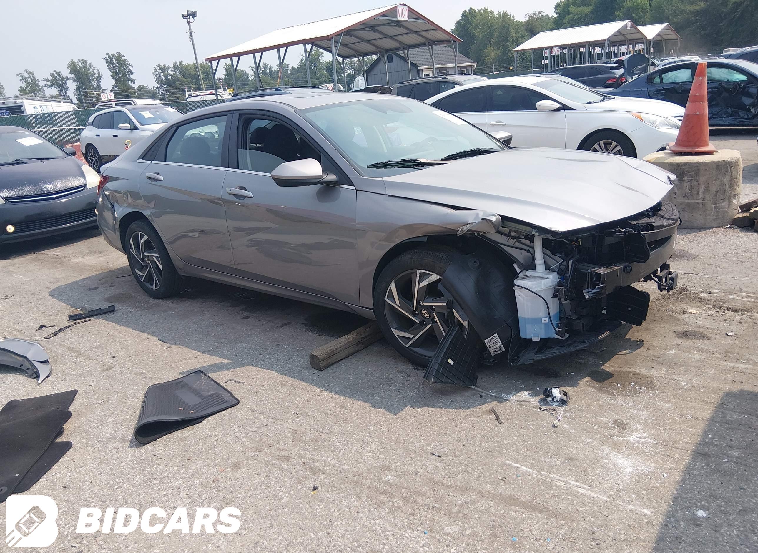 2024 Hyundai Elantra, Sel