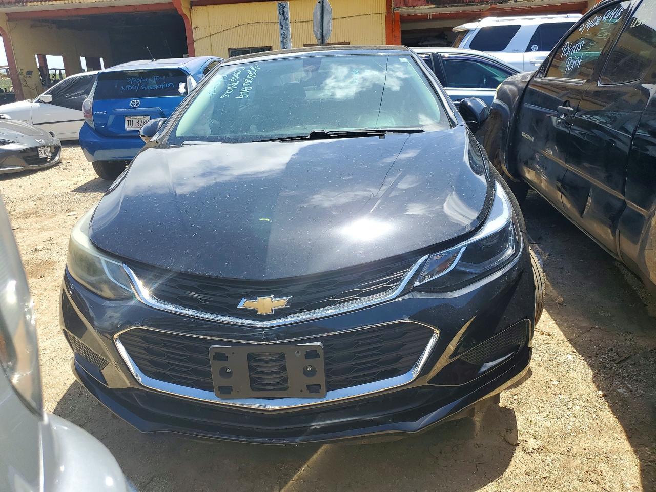 2017 Chevrolet Cruze, LT
