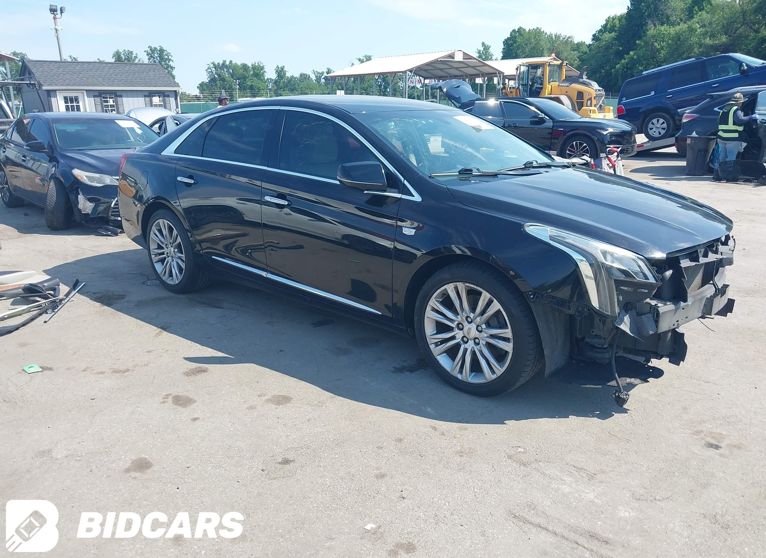 2018 Cadillac XTS, Luxury