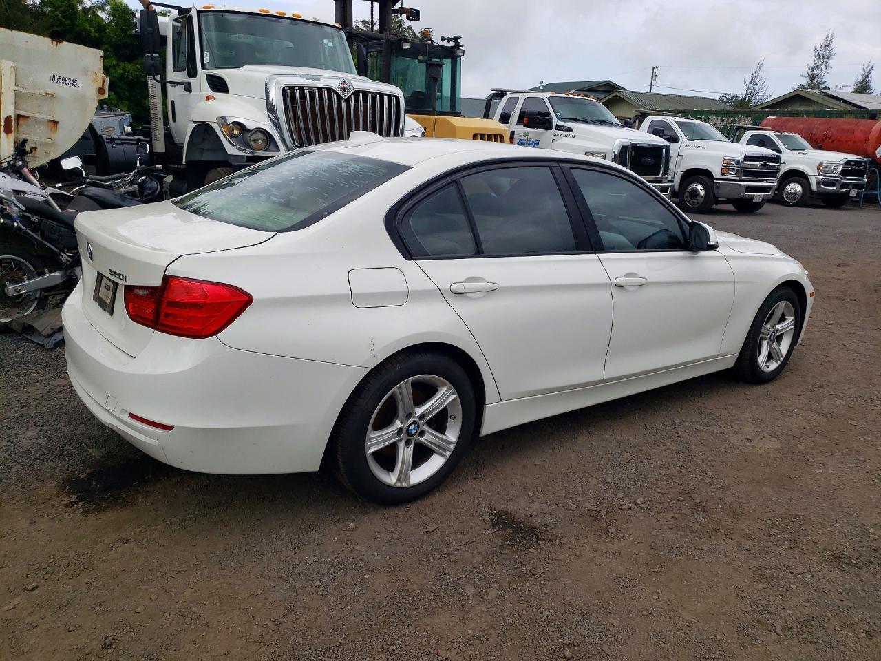2015 BMW 3 Series, 320 I