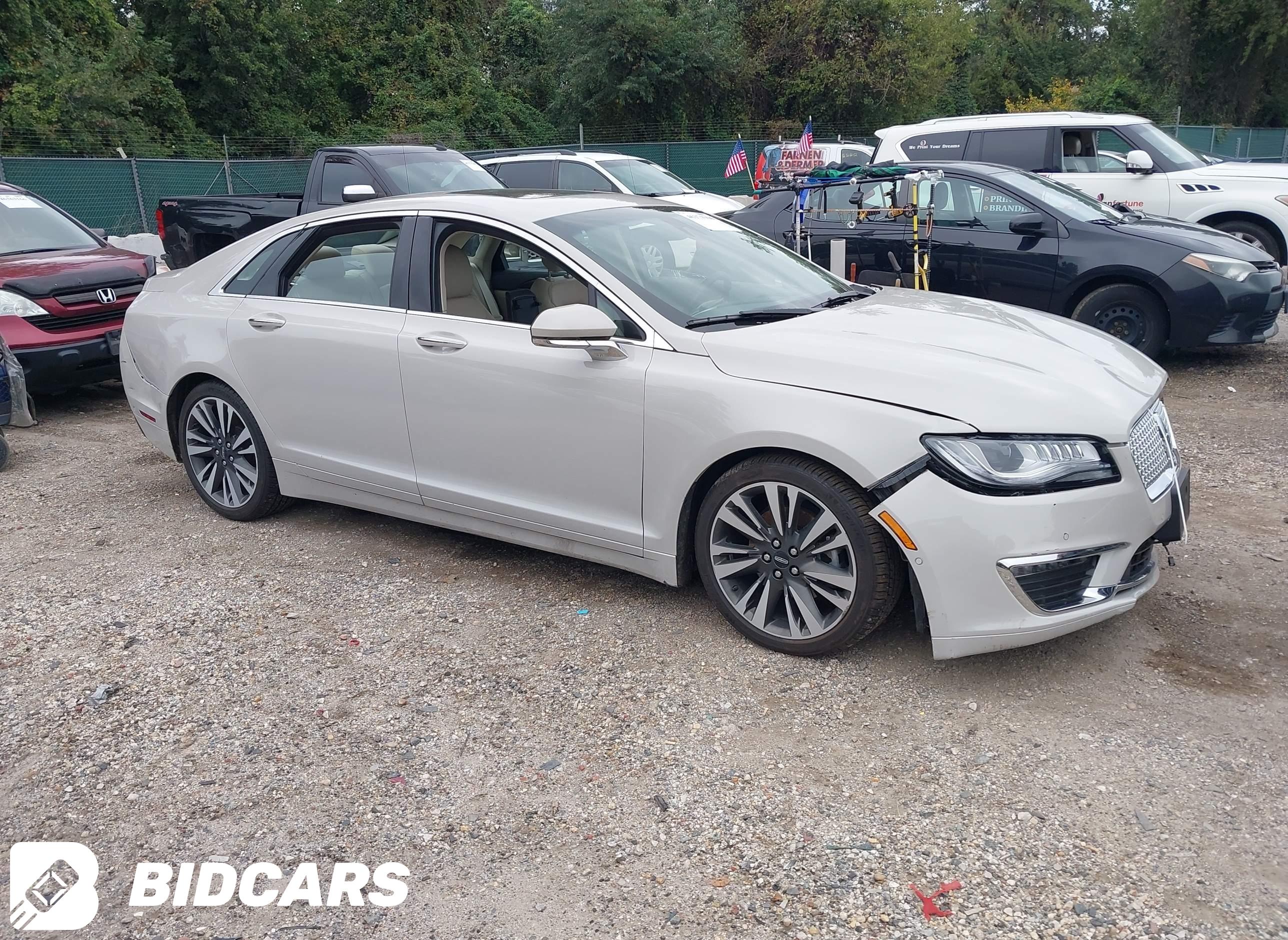 2020 Lincoln MKZ, Hybrid Reserve