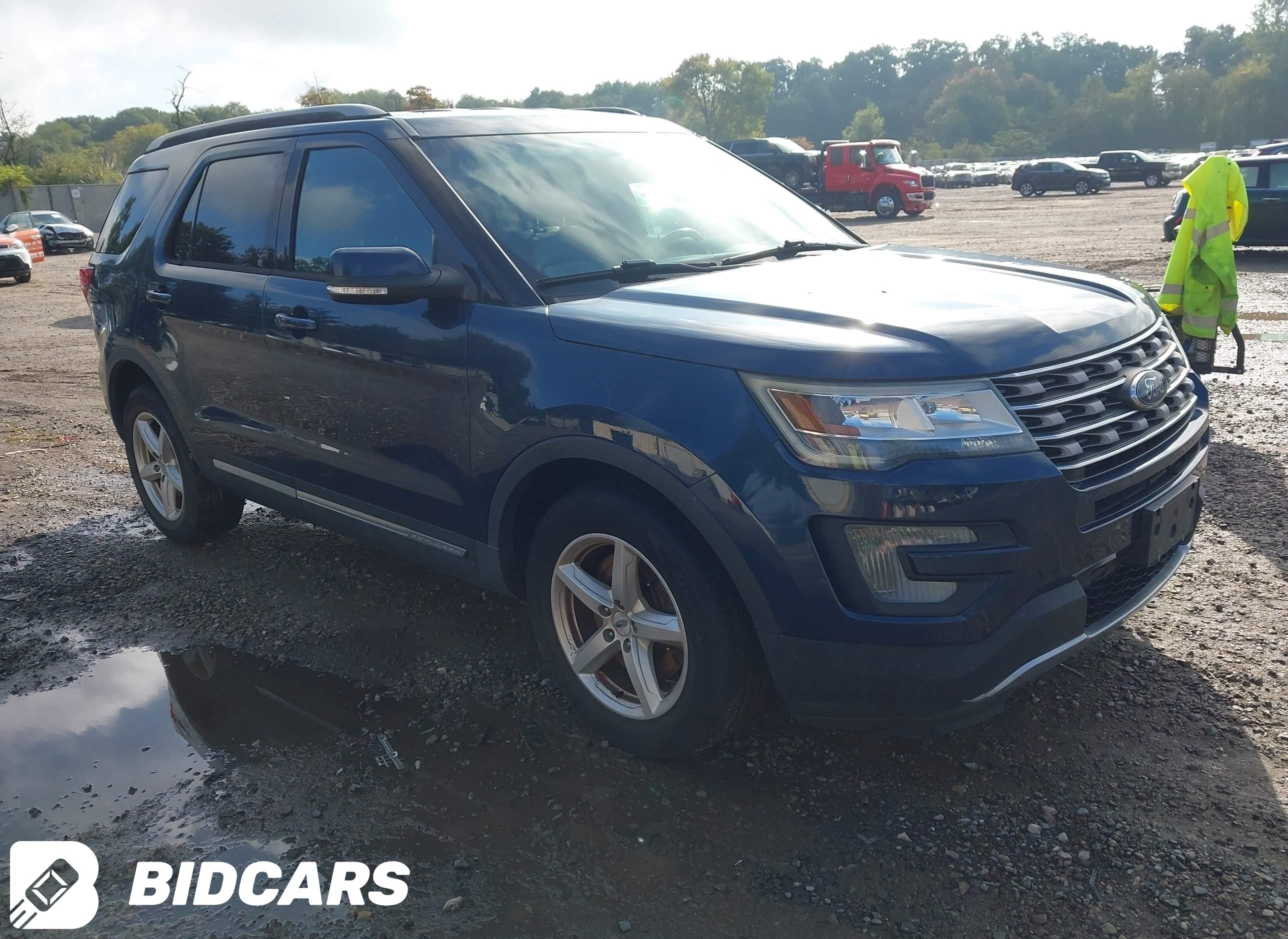 2016 Ford Explorer, Xlt
